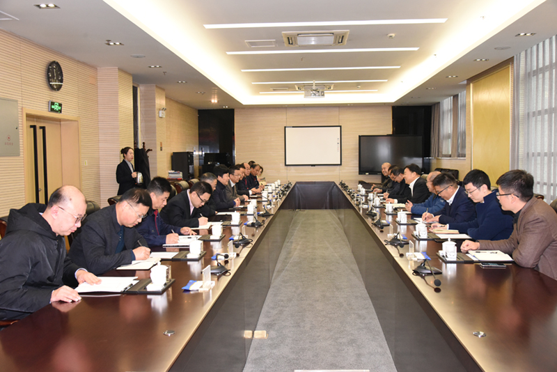 南通市委常委陸衛(wèi)東來公司考察交流